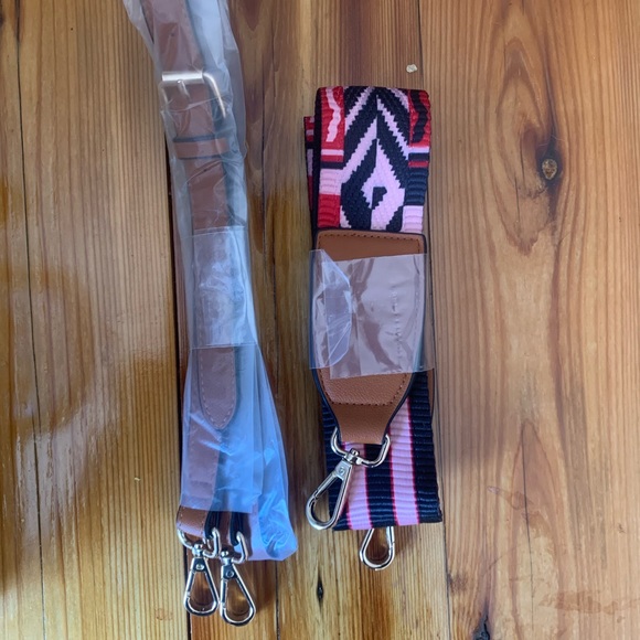 Custom artwork on functional handbag - Picture 2 of 4